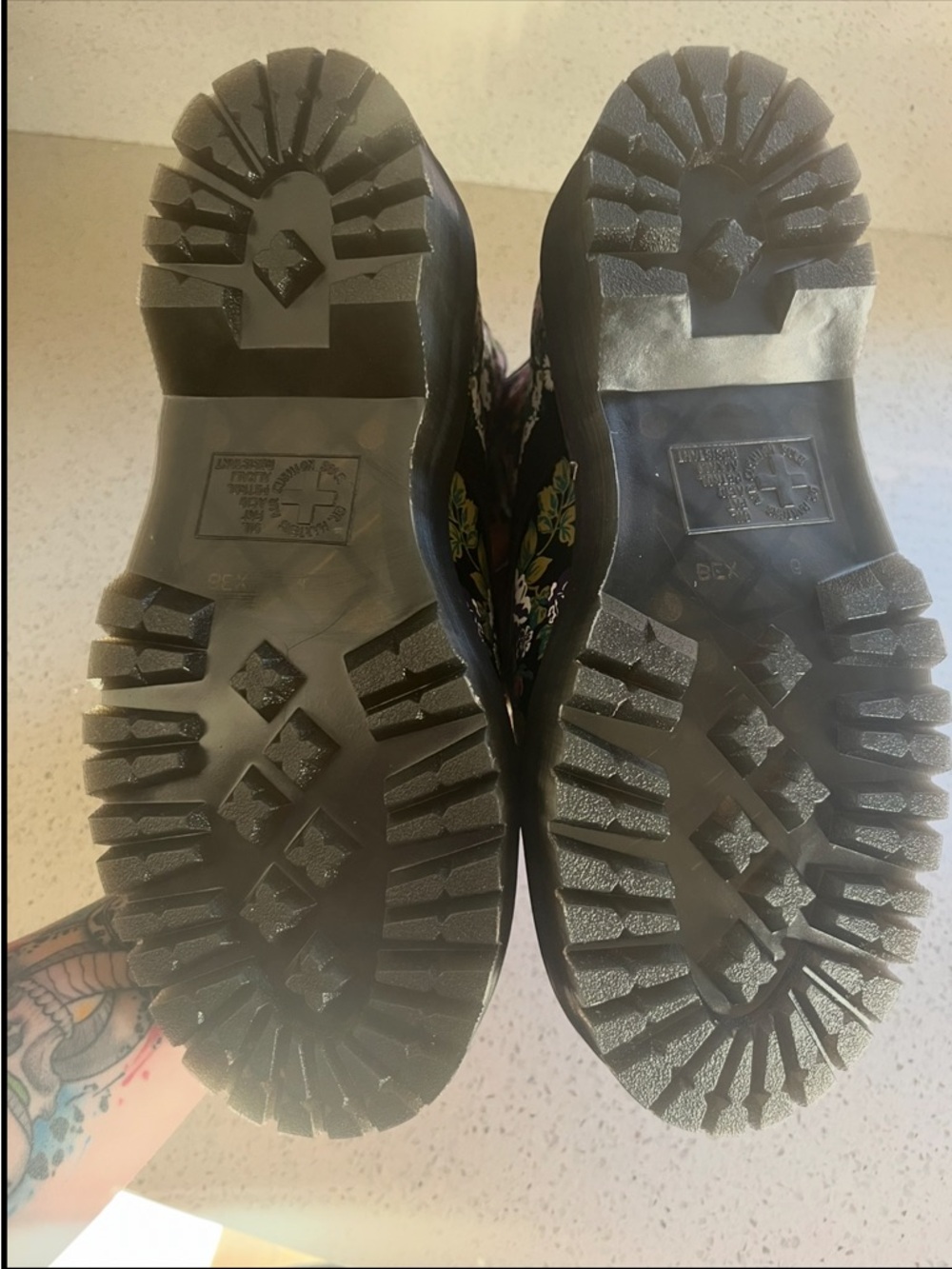 Dr. Martens Sinclair Hi Floral Mash Up Platform Boots NWT Size 8 - Picture 3 of 4